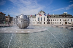 Fountain Planéta